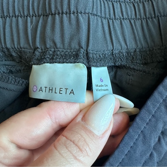 Athleta La Viva Capri Pants Women’s Size 6 - Picture 3 of 8